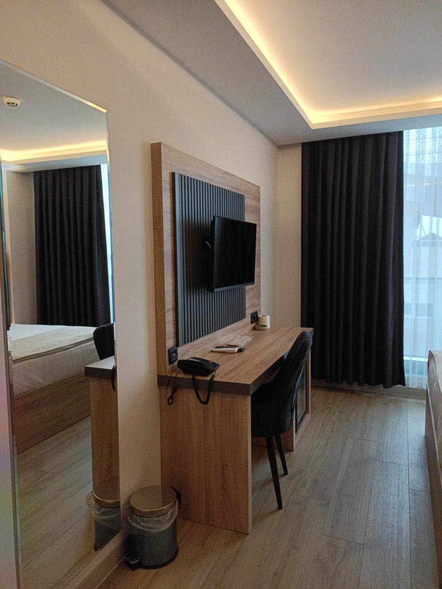 Döşemealtı Konfor Hotel - Housity