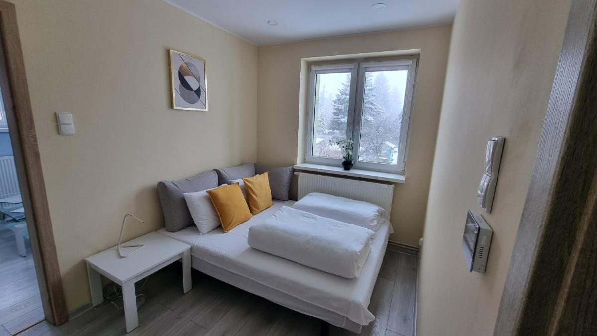 Apartament Wałbrzych - Hizvo