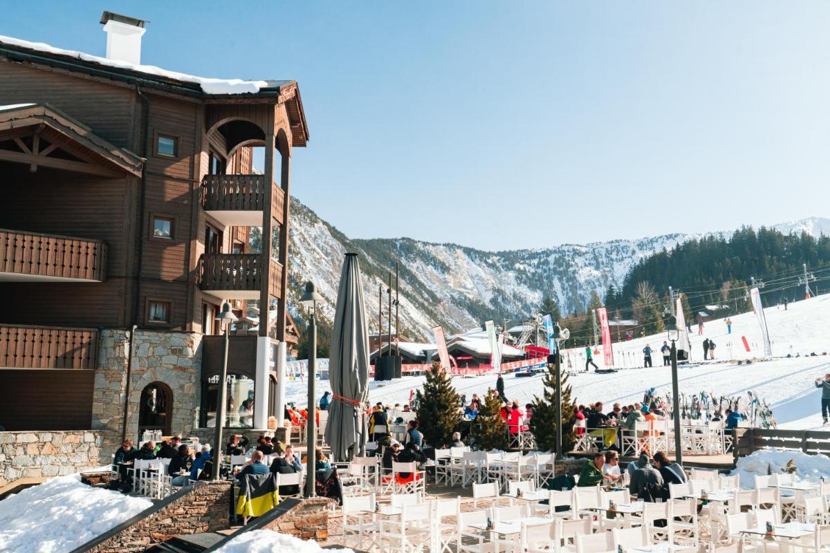 L'établissement Fahrenheit Seven Courchevel en hiver