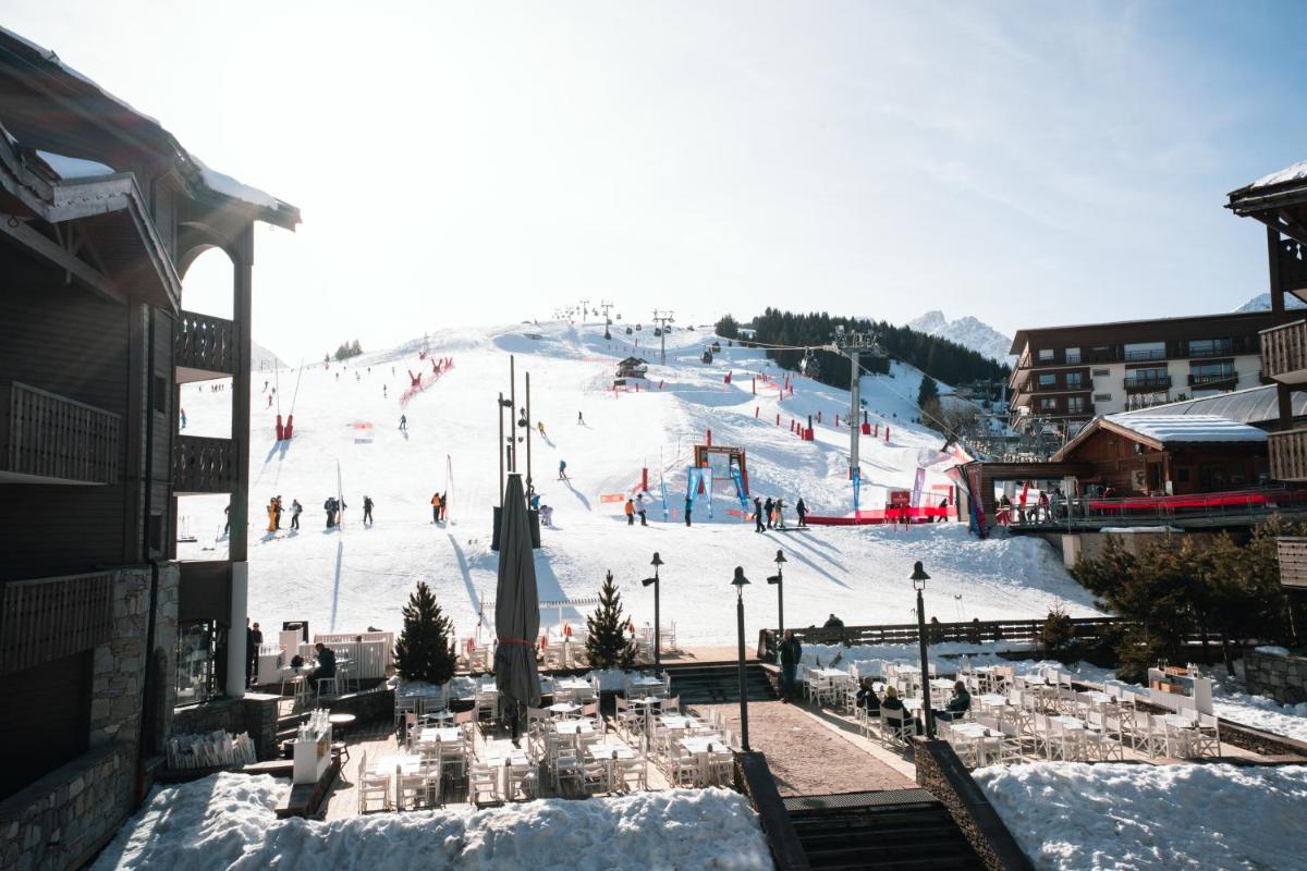 L'établissement Fahrenheit Seven Courchevel en hiver