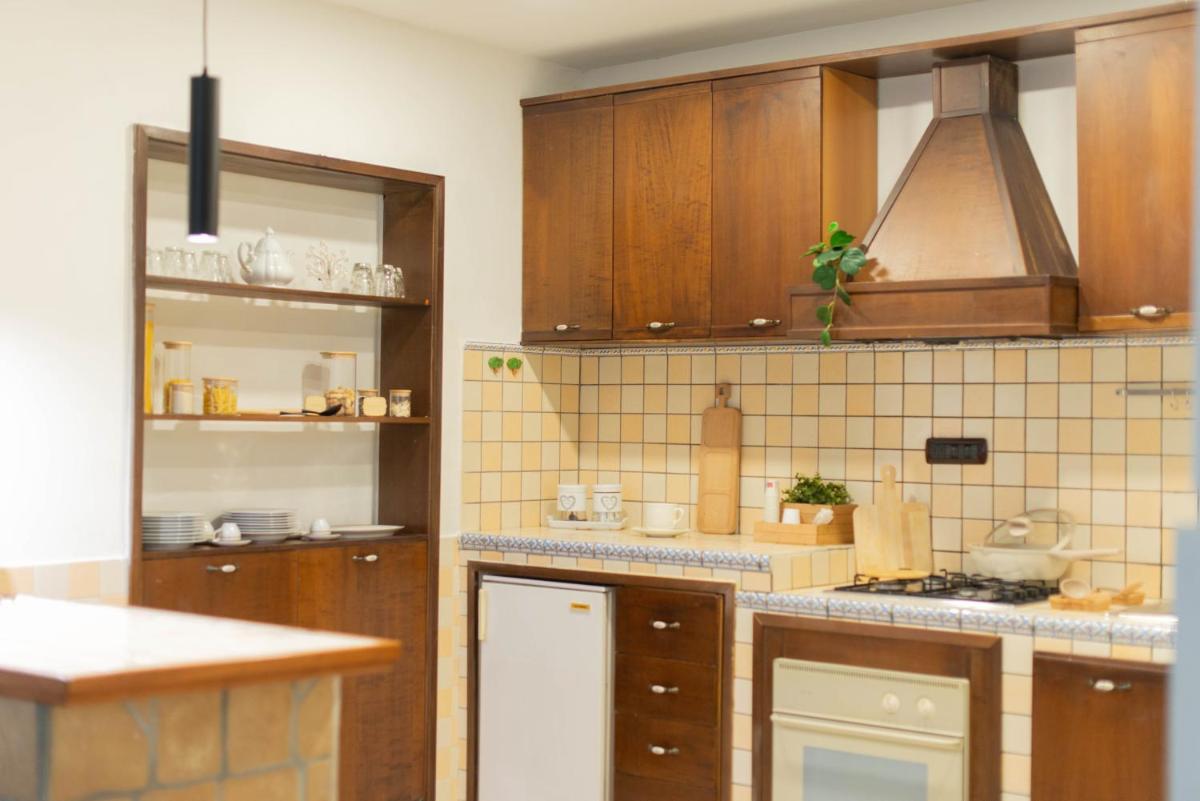 loft style taverna - Housity