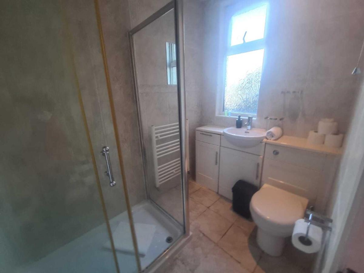 Blyth two bed exec apartment - Housity