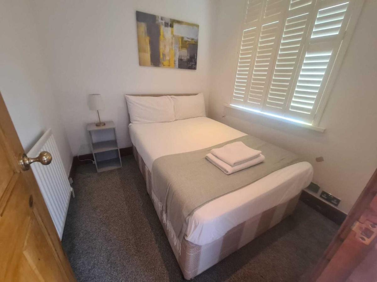 Blyth two bed exec apartment - Housity