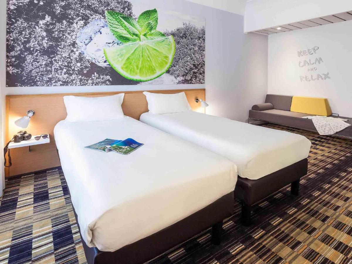 Ibis Styles Napoli Garibaldi - Housity