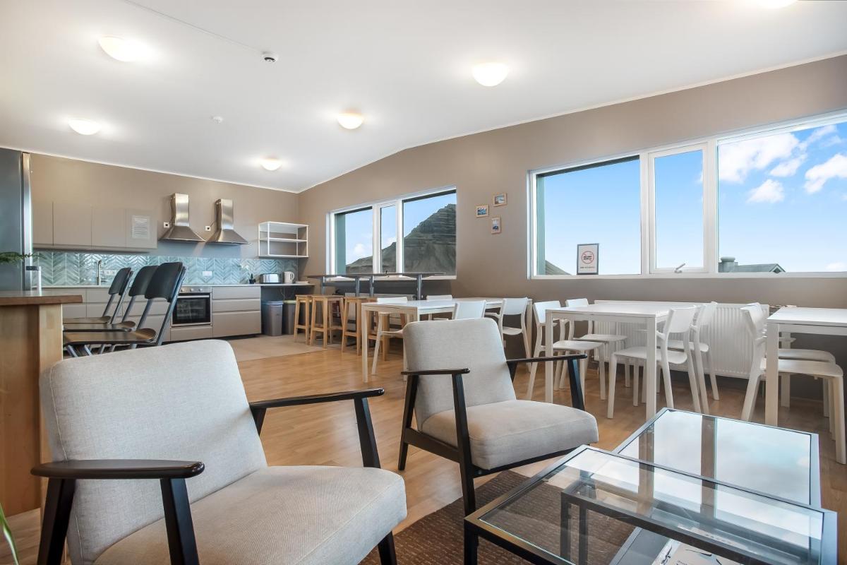 Stöð Guesthouse and apartments - Housity