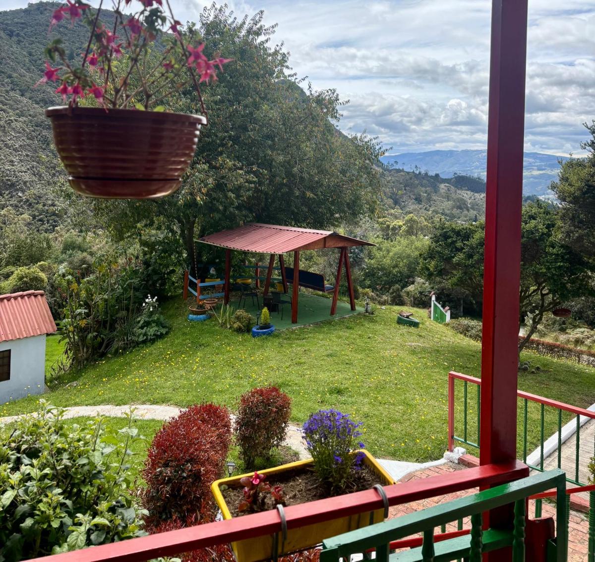 Hotel Cerro Fuerte Sopó - Housity