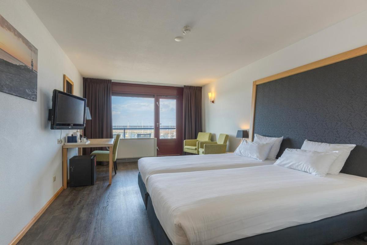 Leonardo Hotel IJmuiden Seaport Beach - Housity