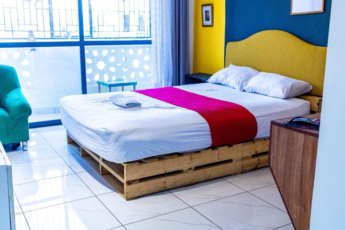 Mombasa bamburi staycation 2 - Hizvo