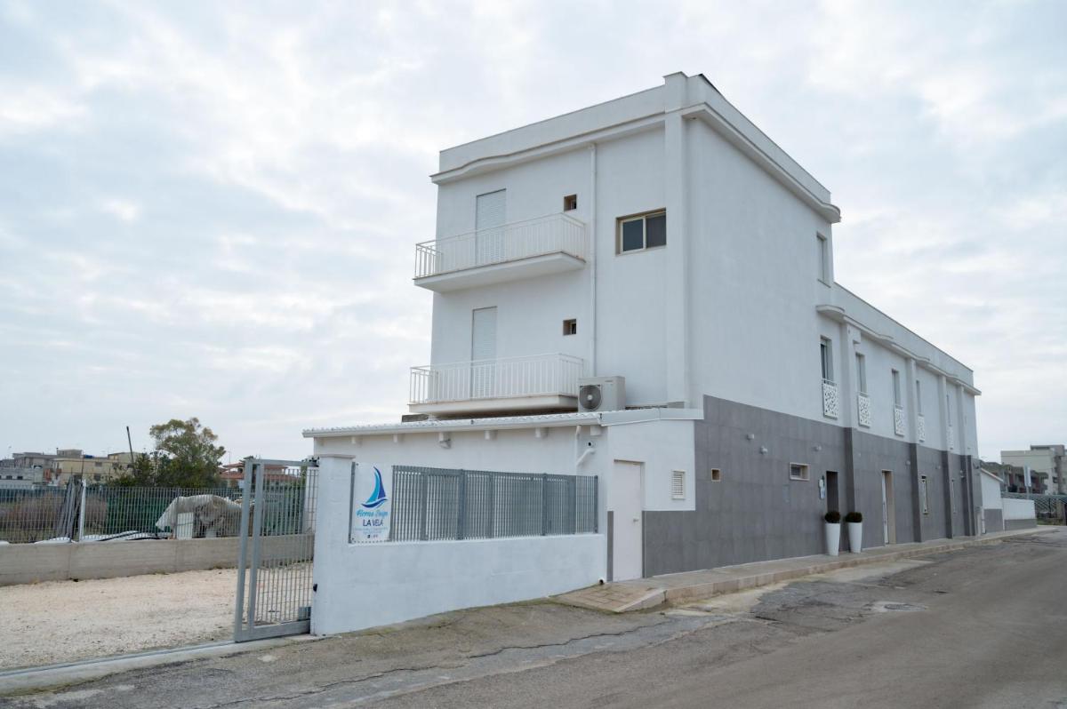 Home Design La Vela - Housity