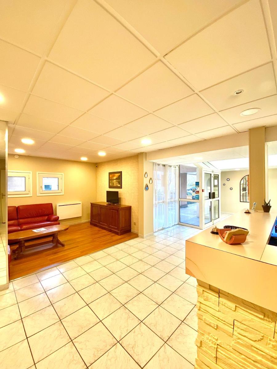 Hotel Le Village - Housity