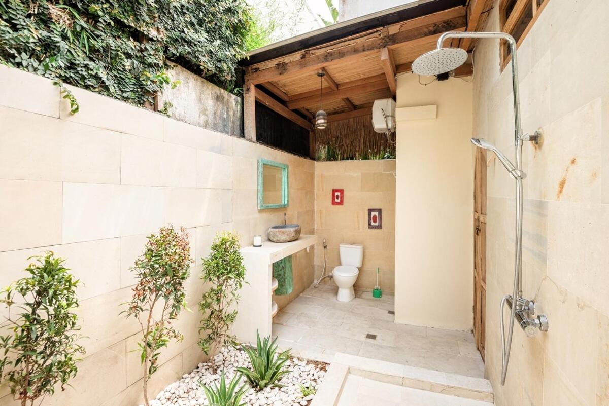 Villa Olisa Indah - Housity