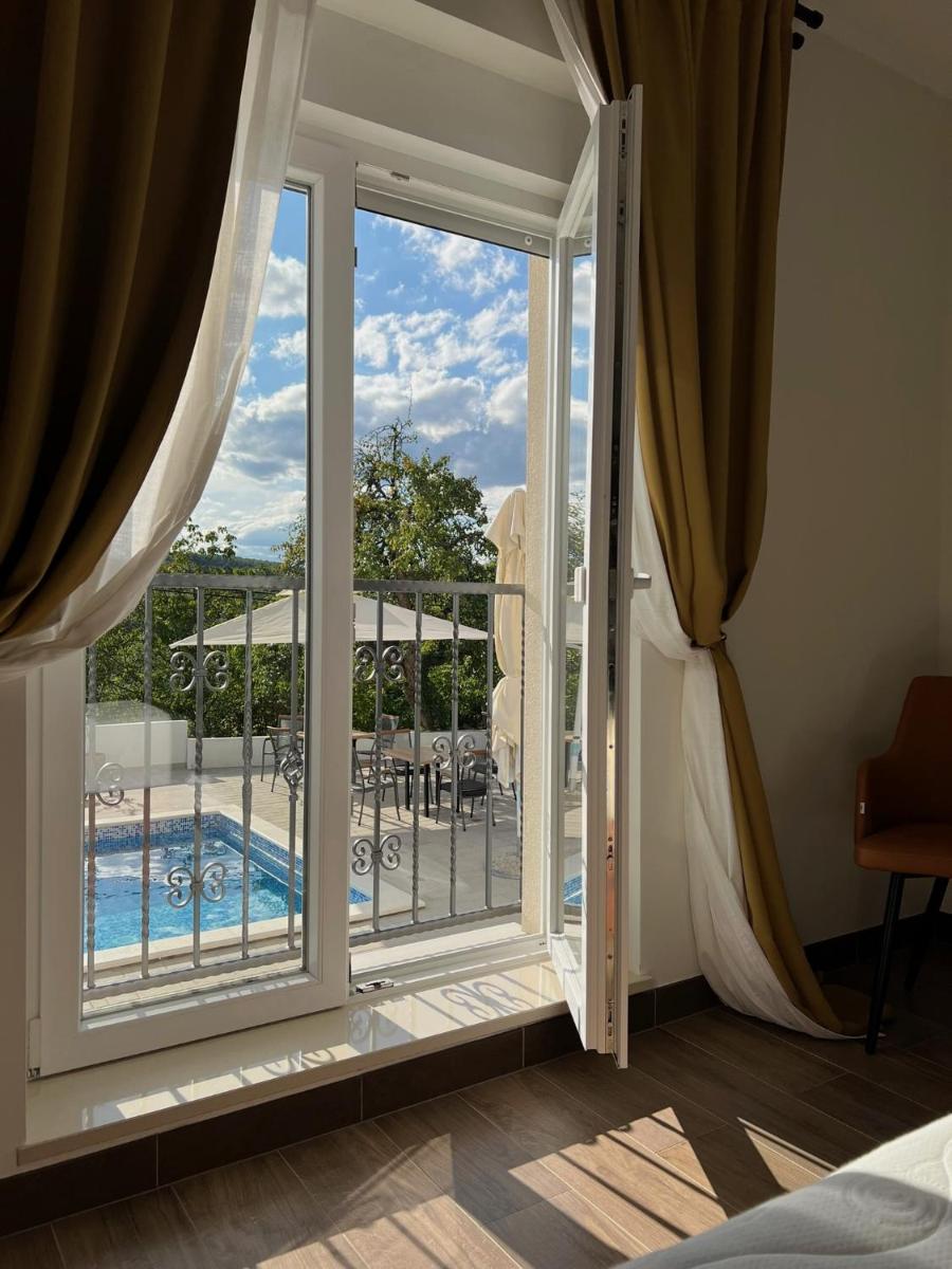 Vila Slavonika - Housity