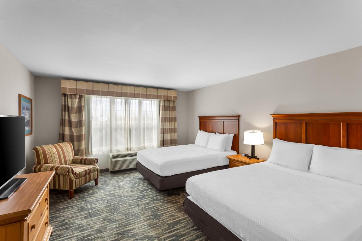 Country Inn & Suites by Radisson, Beckley, WV - Housity