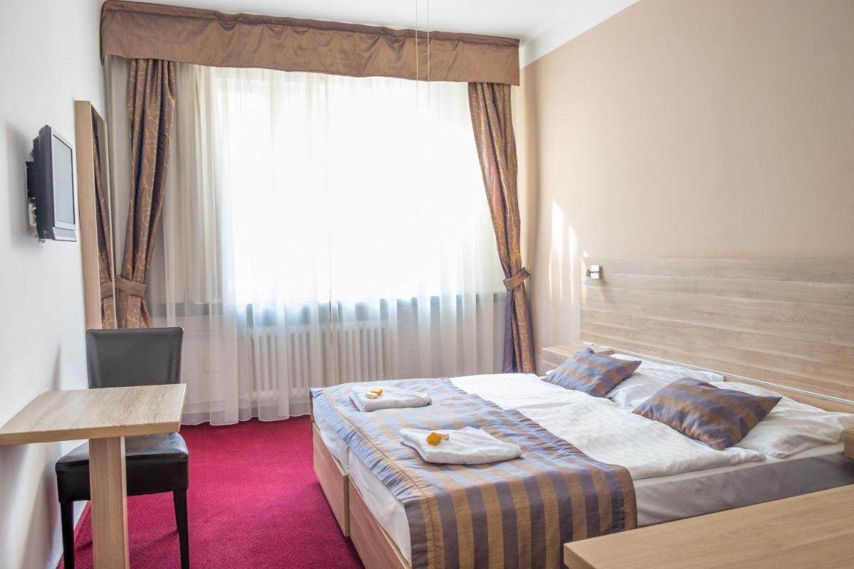 Hotel Meda of Museum Kampa - Housity