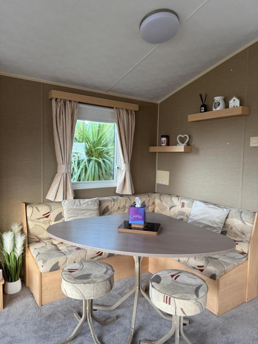 Luxury holiday home cranfield - Housity