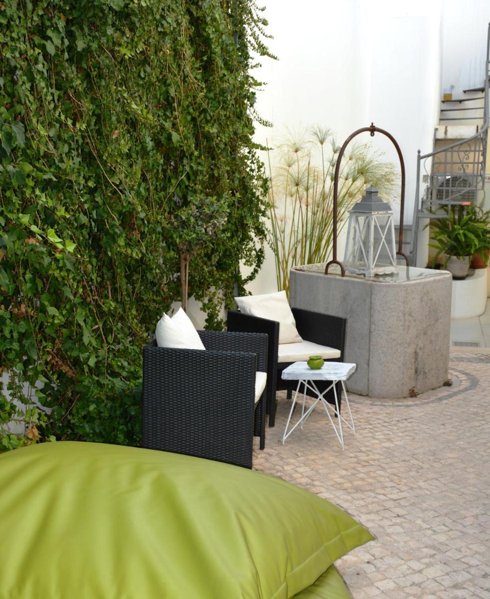 Tavira House - Housity