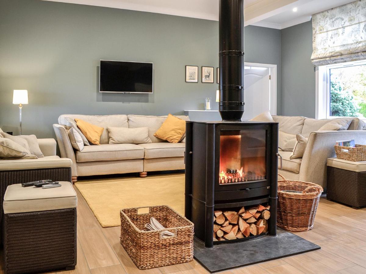 Redroofs By The Woods - Uk41559 - Housity