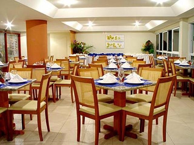 Muro Alto Marupiara Flats - Housity