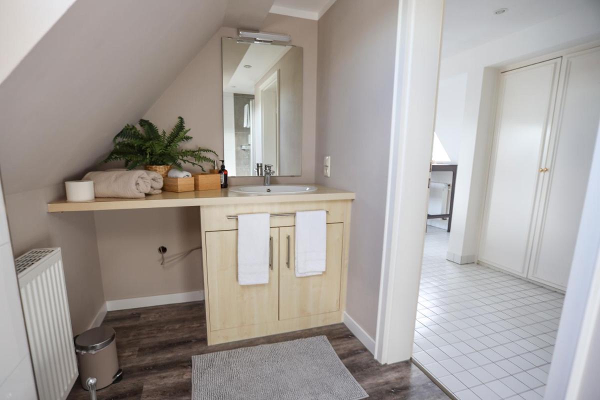 Gästehaus Warsteiner Welt - Housity