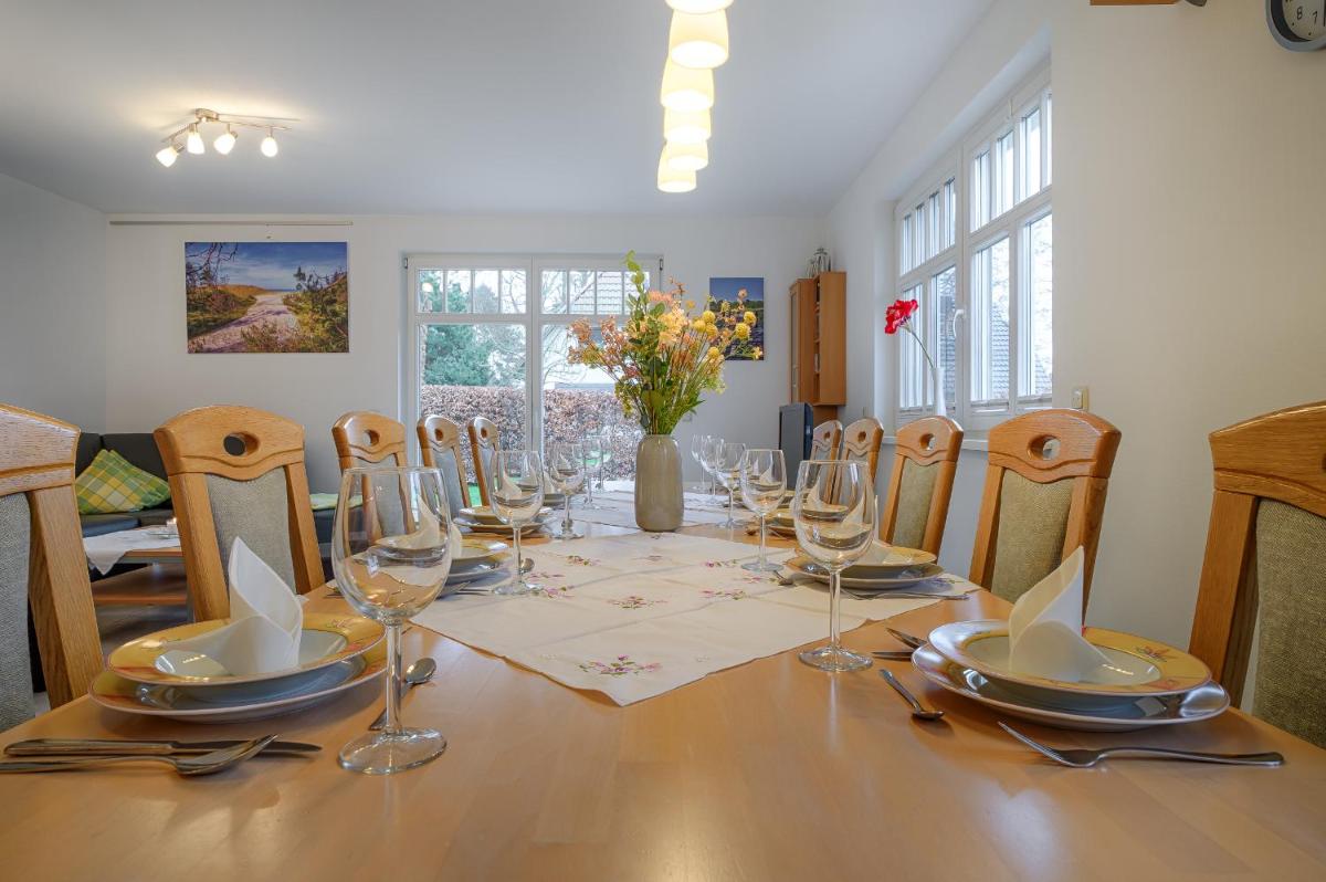 FH Luisenlund im Ostseebad Prerow - Housity