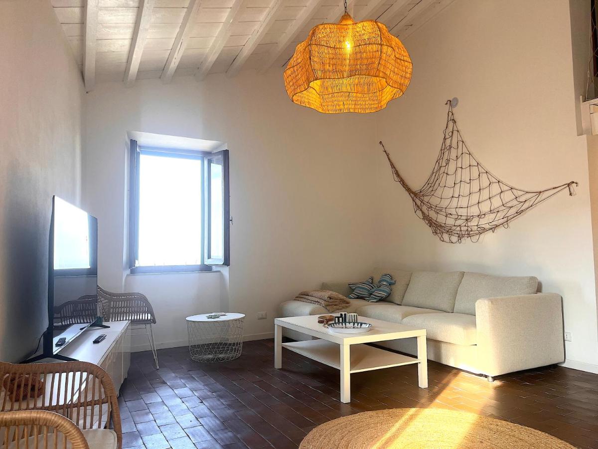 La Torre - Housity