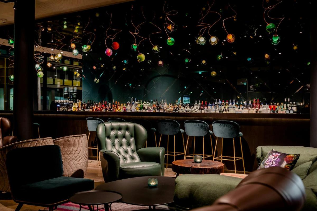 Motel One Stuttgart-Hauptbahnhof - Hizvo