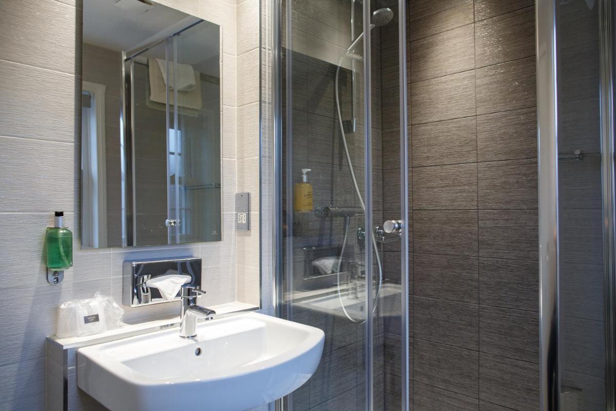 Best Western Lichfield City Centre The George Hotel - Housity