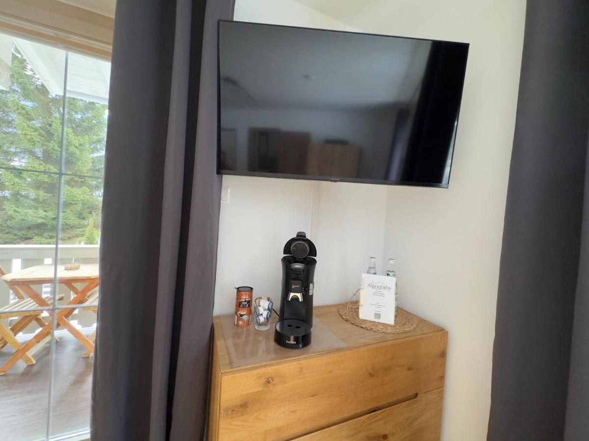 TV/Unterhaltungsangebot in der Unterkunft Alpenglühn Apartments - Adult Only