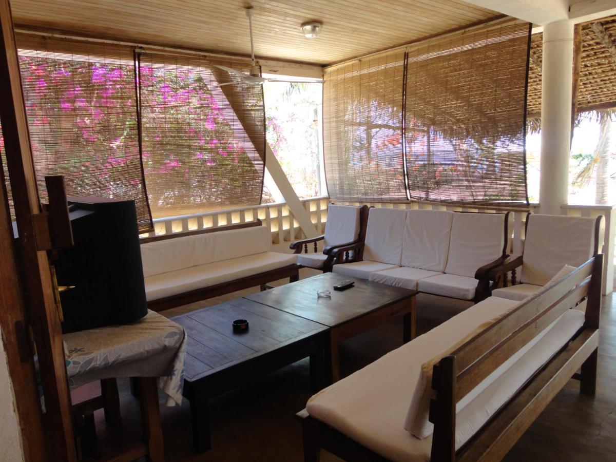 Villa Sambatra - Housity