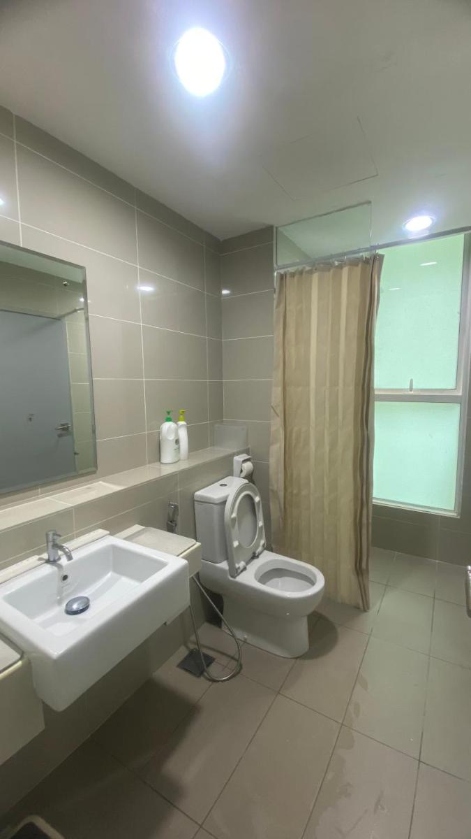 JY Vacation Home New & Modern Suite Infinity pool-Sutera Avenue - Housity