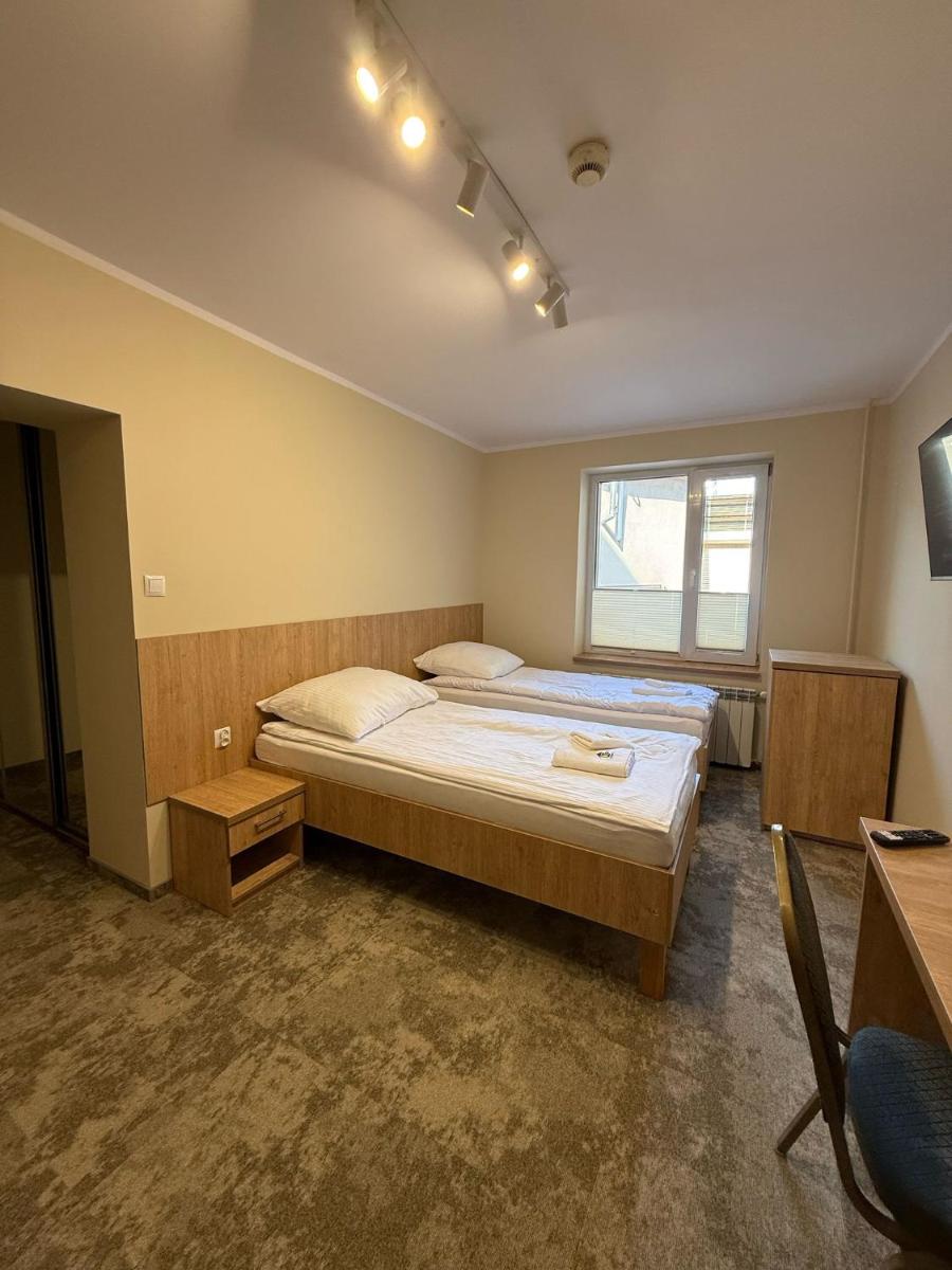 Hotel TM - Housity