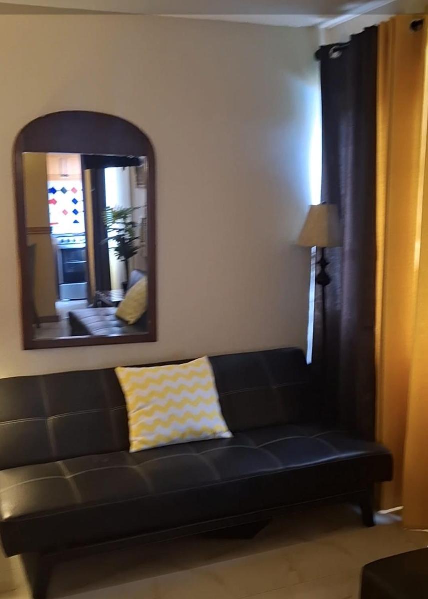 Homey Home Away From Home - Housity