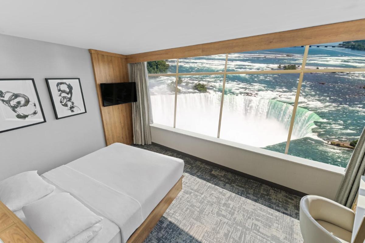 Tower Hotel at Fallsview - Housity