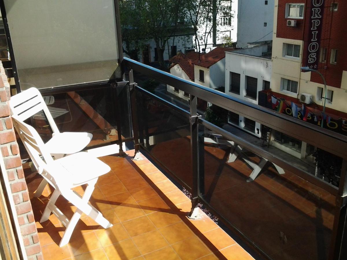 Manilo House - Housity