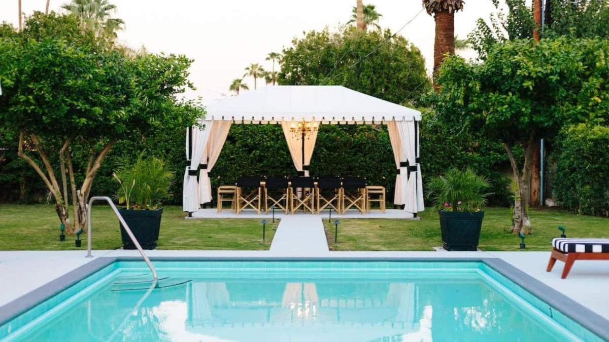Hotel El Cid by AvantStay 16 OCC Full Hotel Buyout in Palm Springs w Pool - Housity