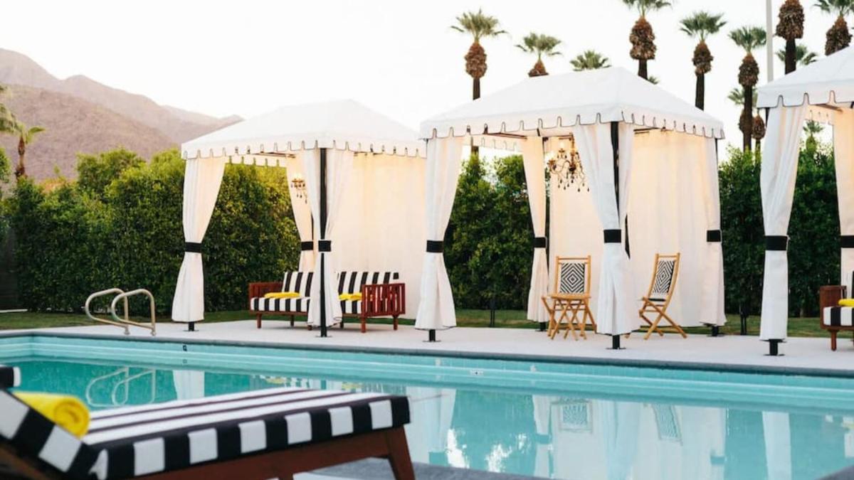 Hotel El Cid by AvantStay 16 OCC Full Hotel Buyout in Palm Springs w Pool - Housity