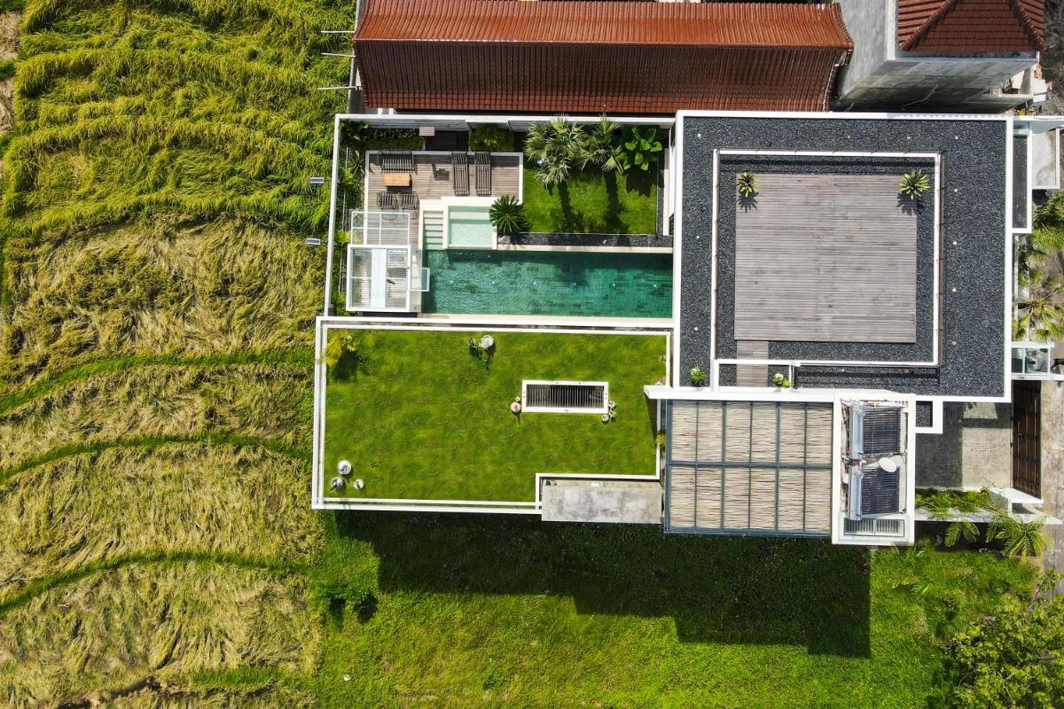 Villa NVL Canggu by Nagisa Bali - Housity