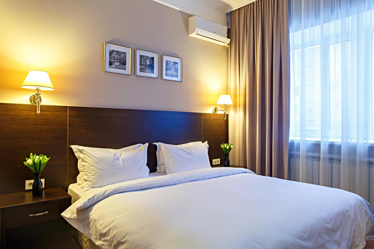 Red Village Hotel - Housity
