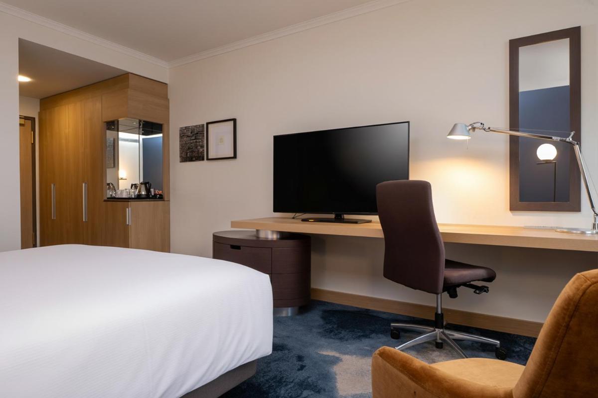 TV/Unterhaltungsangebot in der Unterkunft Hilton Mainz
