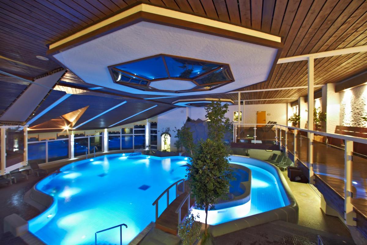 Göbels Hotel Rodenberg - Housity