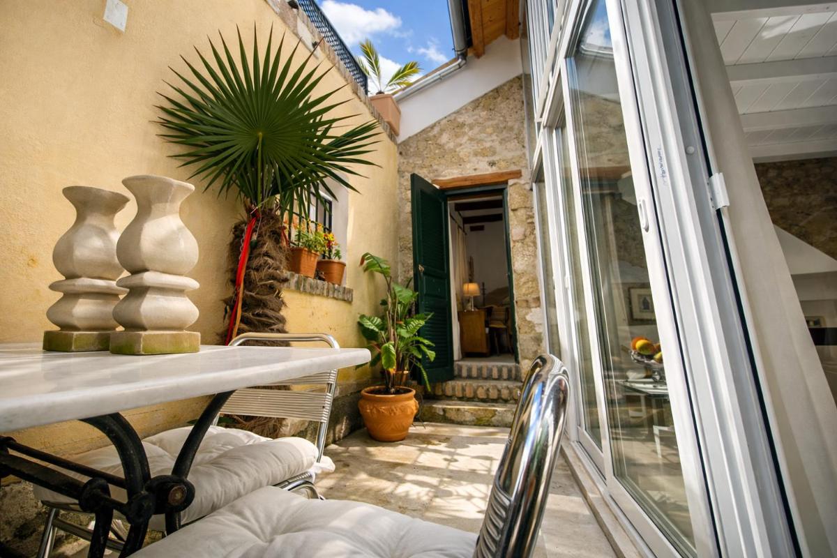 Corfu Rural-Chic Gems - Housity