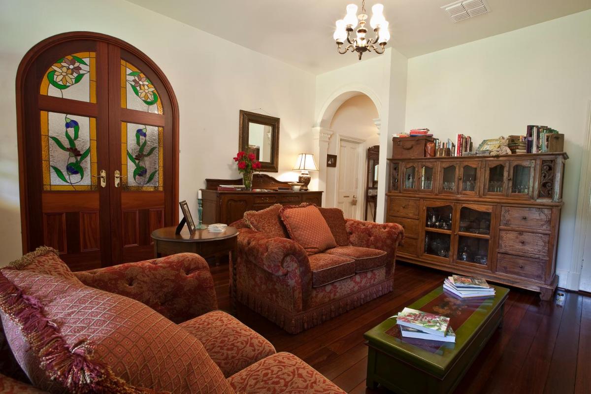 Woodlands of Bridgetown B&B - Housity