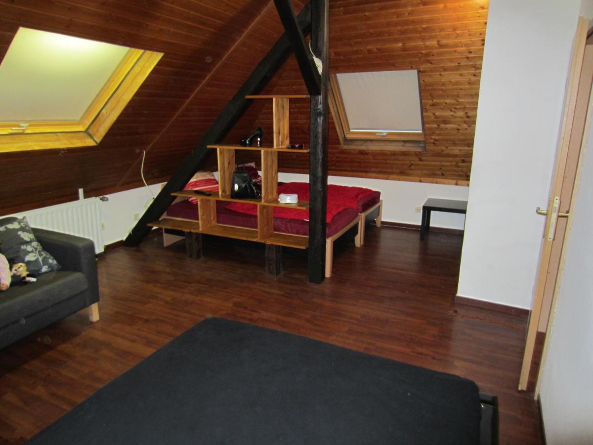 Monteur Apartment Charlotte - Housity