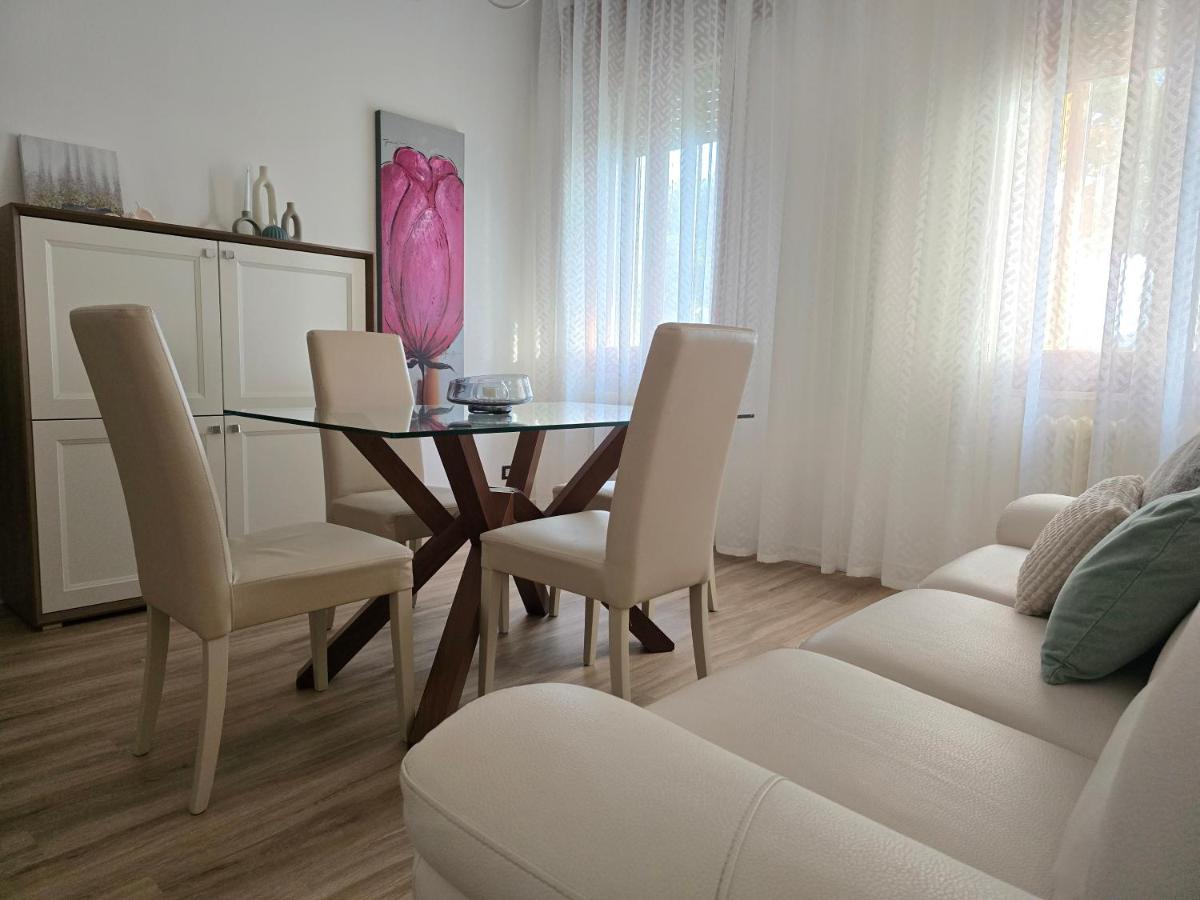 Casa Lola - Housity