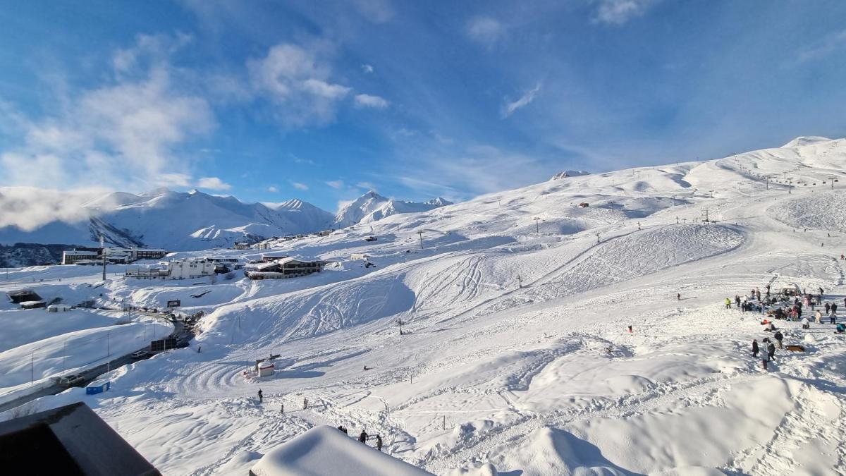 3-Bedroom Luxury Apartment in New Gudauri - Housity
