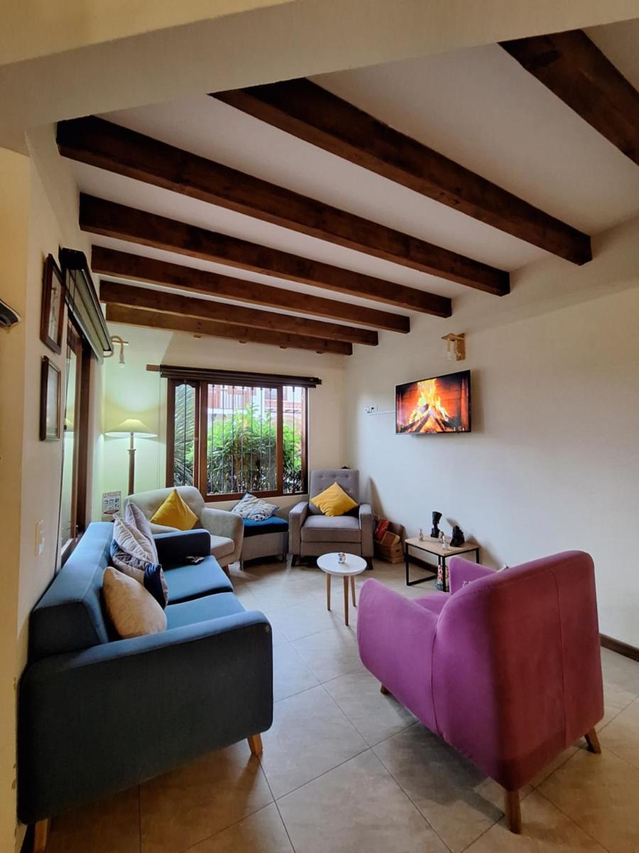 Casa Campestre Flores Amarillas - Housity