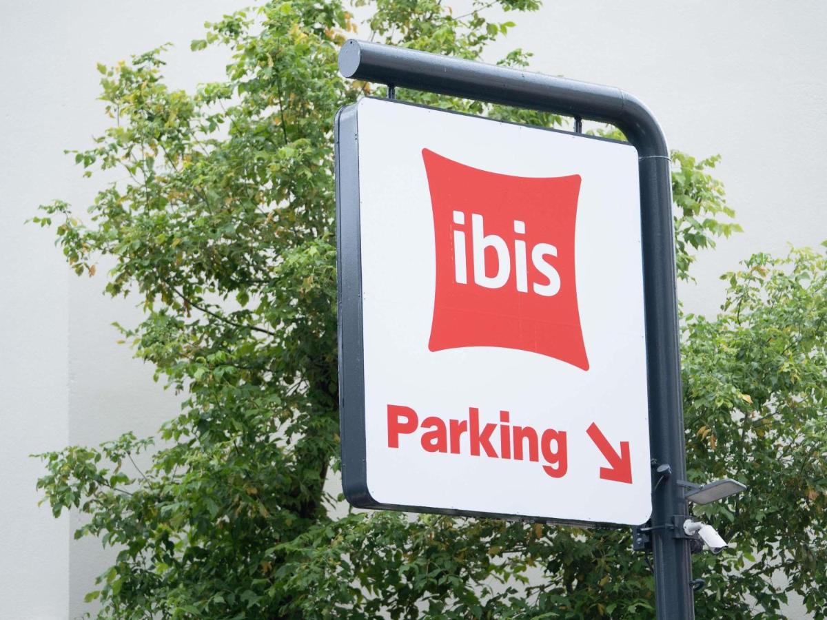 ibis Paris Nord Porte de Saint Ouen - Housity