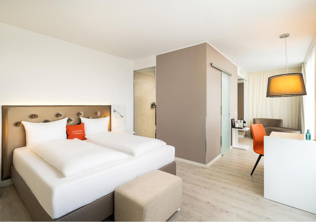 elaya hotel kleve - Housity