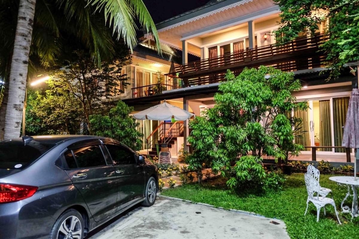 Ruen Yim Homestay Amphawa - Housity