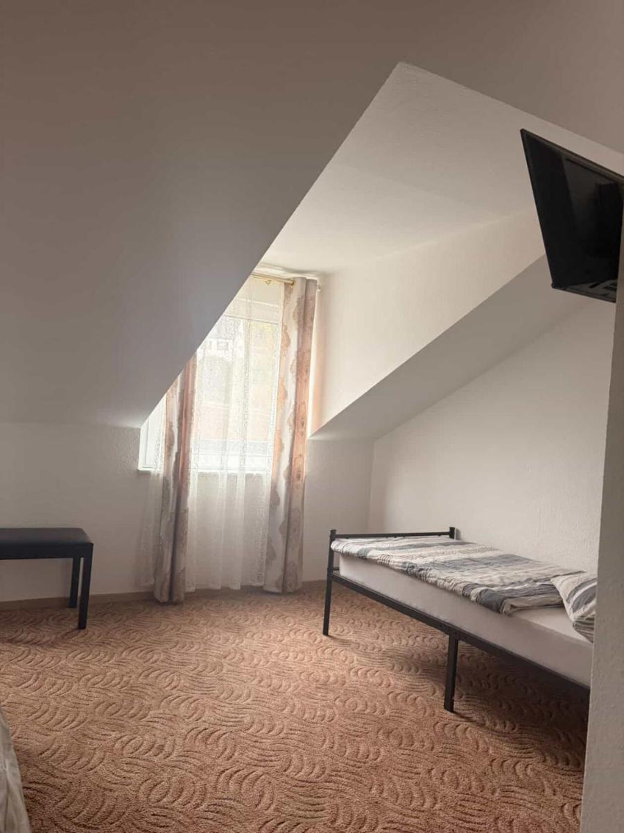 Hotel Gästehaus Altena - Housity